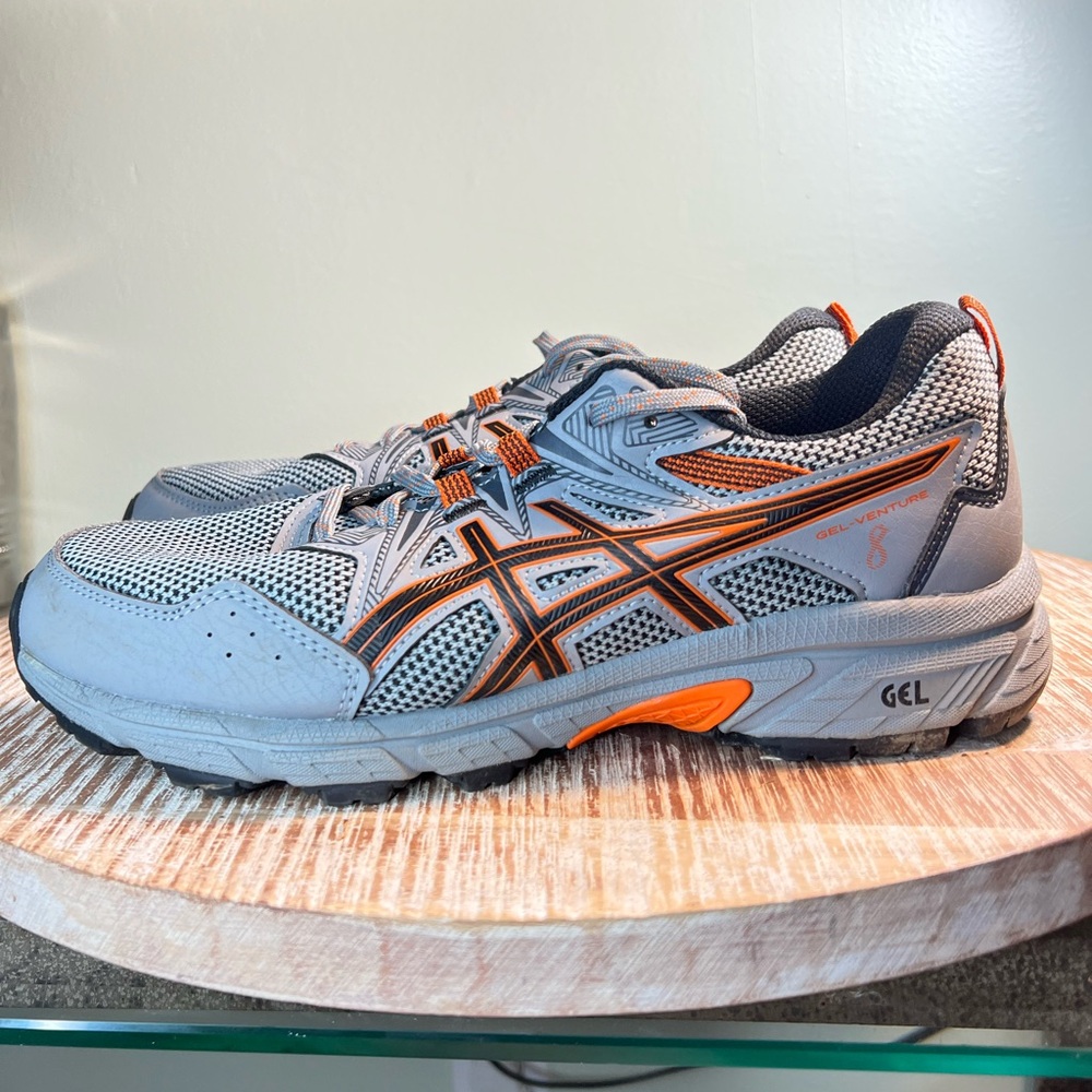 Asics gel venture 8